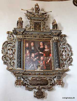 Mads Christensen 1691 Overfrster og birkefoged Mads Christensen, hans hustru Martha Bertelsdatter og fem brn. 1690-99 Roskilde stift