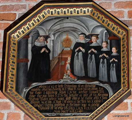 Laurits Nielsen Gram 1661 Laurits Nielsen Gram Sognekapellan ved Kalundborg Kirke, f. ca. 1600 d. 1661, med hustru Maren Pedersdatter og deres...