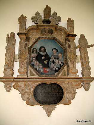 Niels Olufsen Niels Olufsen, pr�st til Opmand kirke, d. 10. sep. 1689, 65 �r gammel og hustru Barbara Hieronimusdatter Knopf, d. 1693,...