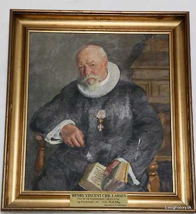 Henry Vincent Chr. Larsen Henry Vincent Chr. Larsen, Provst og sognepr�st i Skamstrup og Frydendal 1907 - 1930. Roskilde stift
