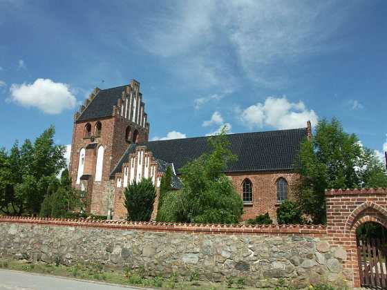 Birker�d kirke