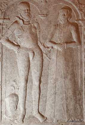 Lave Beck og Agate Grubbe Lave Beck, til Frslev, f. 1530 d. 1607. Agate Sivertsdatter Grubbe, f. 1533 - d.1623 1580-89 Roskilde stift