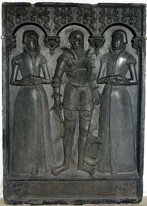 Erik Tornekrands Eline Kaas og Ingeborg Juel Erik Tornekrands til Ky og Kollerup d. 1561, Ingeborg Juel Pallesdatter d. 1536 samt Eline Kaas Jensdatter d. 1559...