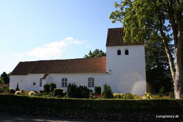 Lang� kirke